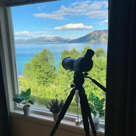 Fantastic View - Quiet And Relaxing By The Sea *