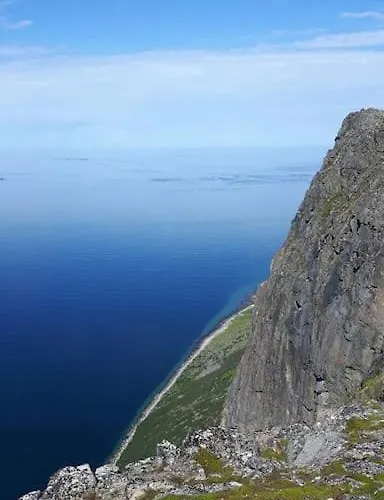 Fantastic View - Quiet And Relaxing By The Sea Kvaloya